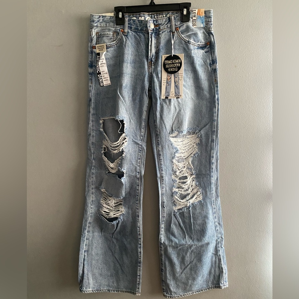 S.O.N.G Street Jean Low Rise